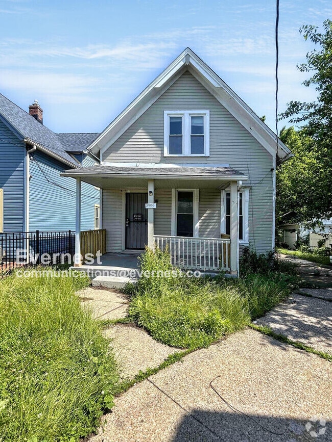Building Photo - 3404 Walton Ave