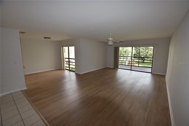 Building Photo - 5170 Marsh Field Ln