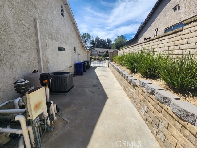 Building Photo - 27110 Vista Encantada Dr