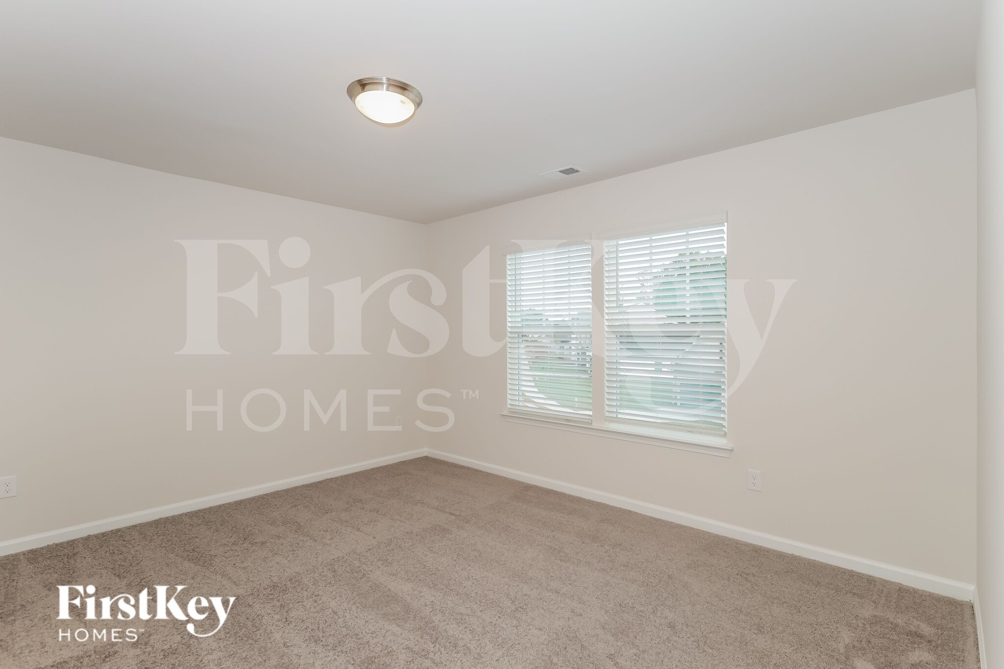 Building Photo - 17 Wild Lily Dr