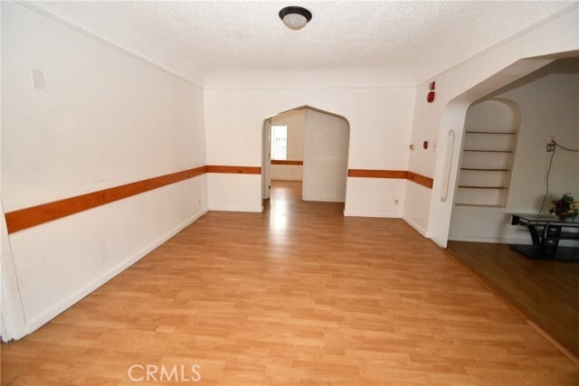 Building Photo - 14103 Fonthill Ave