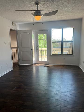 Building Photo - 554 Yacht Club Dr