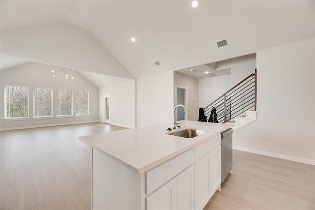 Building Photo - 3508 Teasdale Dr