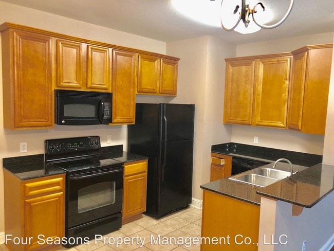 Building Photo - 2 br, 2 bath House - 1276 Tropical Cove