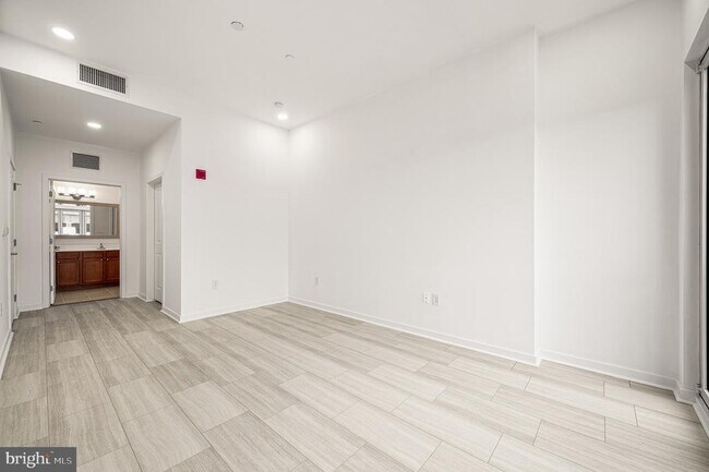 Building Photo - 530 Harlan Blvd