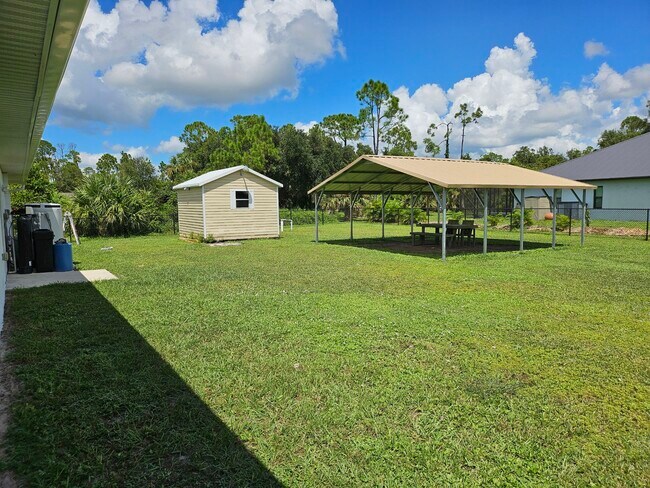 Building Photo - 5523 Surprise Rd