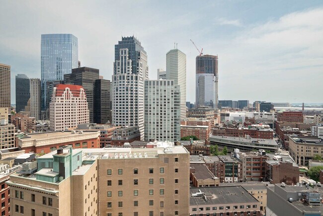 Building Photo - 677-679 Washington Street-SI ID1322145P