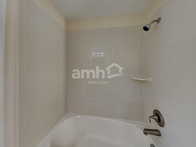 Building Photo - 12035 Cardinal Flower Dr