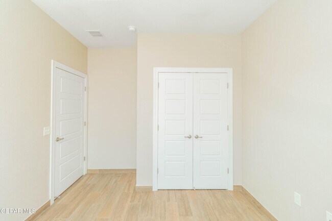 Building Photo - 14993 Eddie Mullens Ct