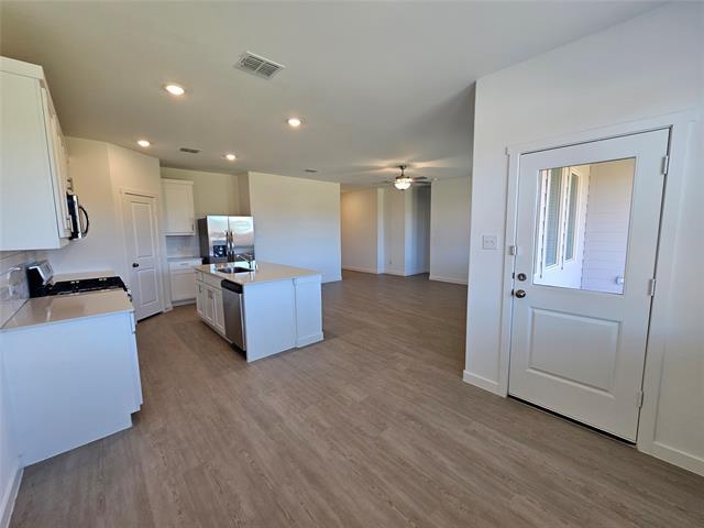Building Photo - 1520 Fearless Ln