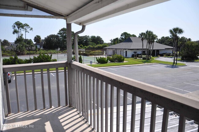 Building Photo - 695 A1A N
