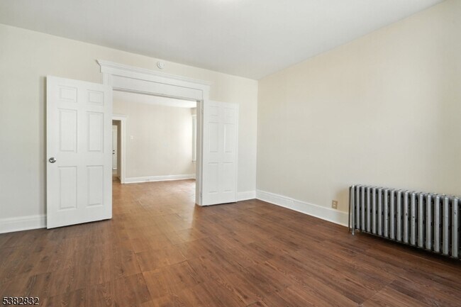 Building Photo - 178 N 16th St