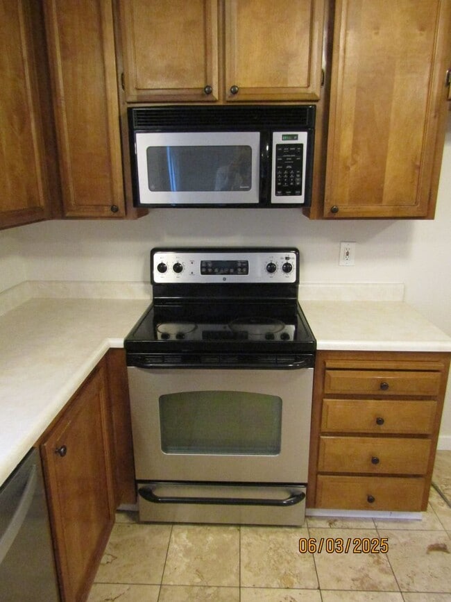 Building Photo - $3,250/month. Welcome to Larkfield-Wikiup!...