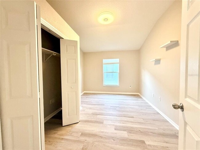 Building Photo - 5553 Gallant Fox Ct