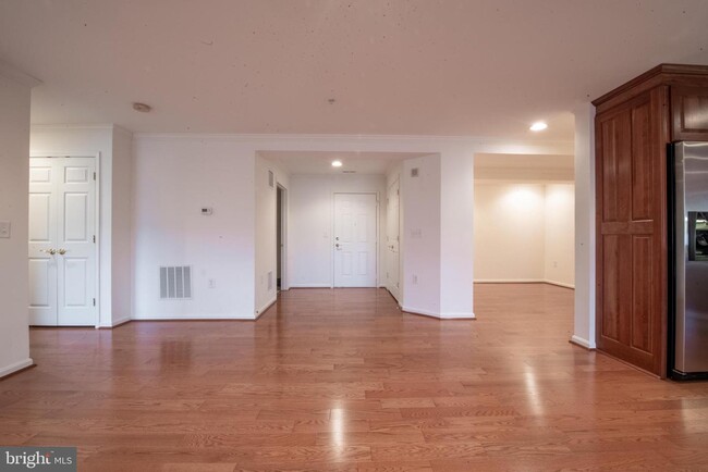 Building Photo - 12236 Roundwood Rd