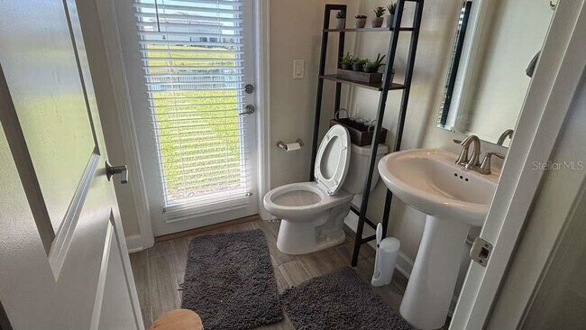 Building Photo - 2909 Nottel Dr