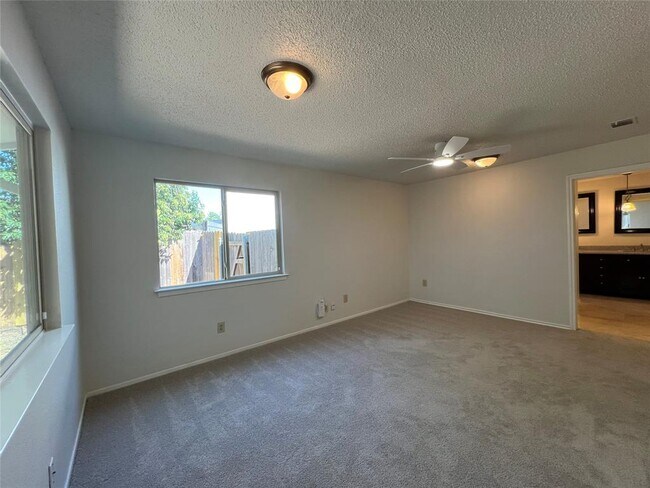 Building Photo - 11510 Powder Mill Trail