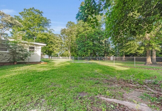 Building Photo - 109 Elizabeth St