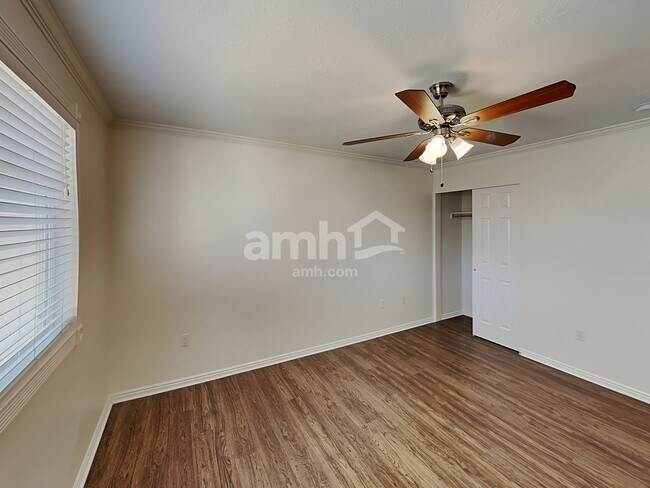 Building Photo - 2862 W 2175 S