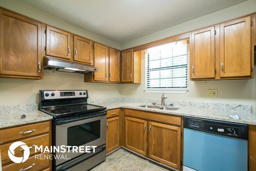 Building Photo - 281 Bakers Bridge Cir