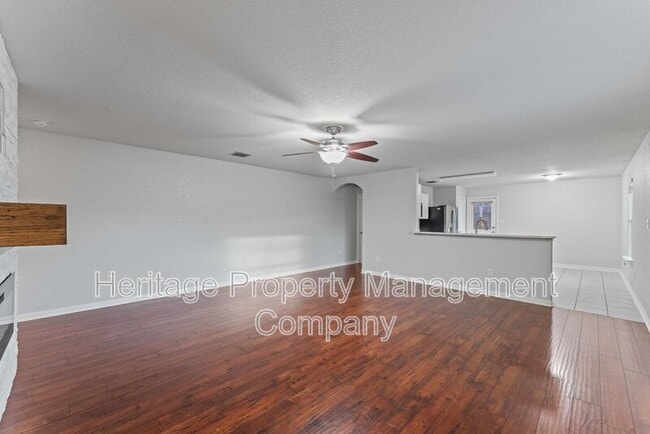 Building Photo - 10926 Acorn Canyon