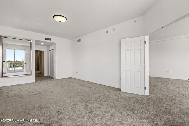 Building Photo - 807 Mystic Dr