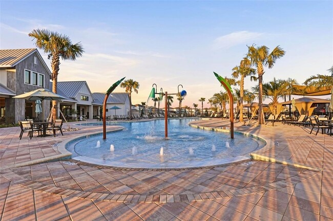 Building Photo - 6962 Jared Oaks Dr