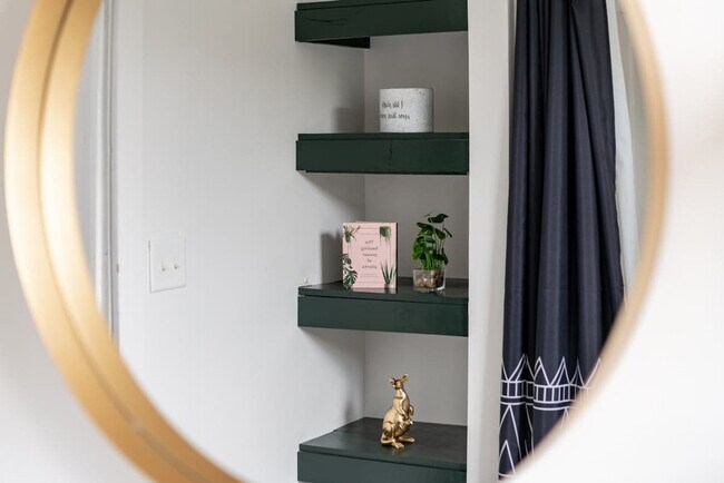 Building Photo - 241 W Water St