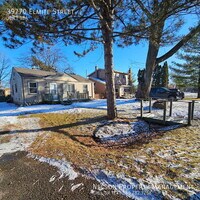 Building Photo - 39770 Elmite St
