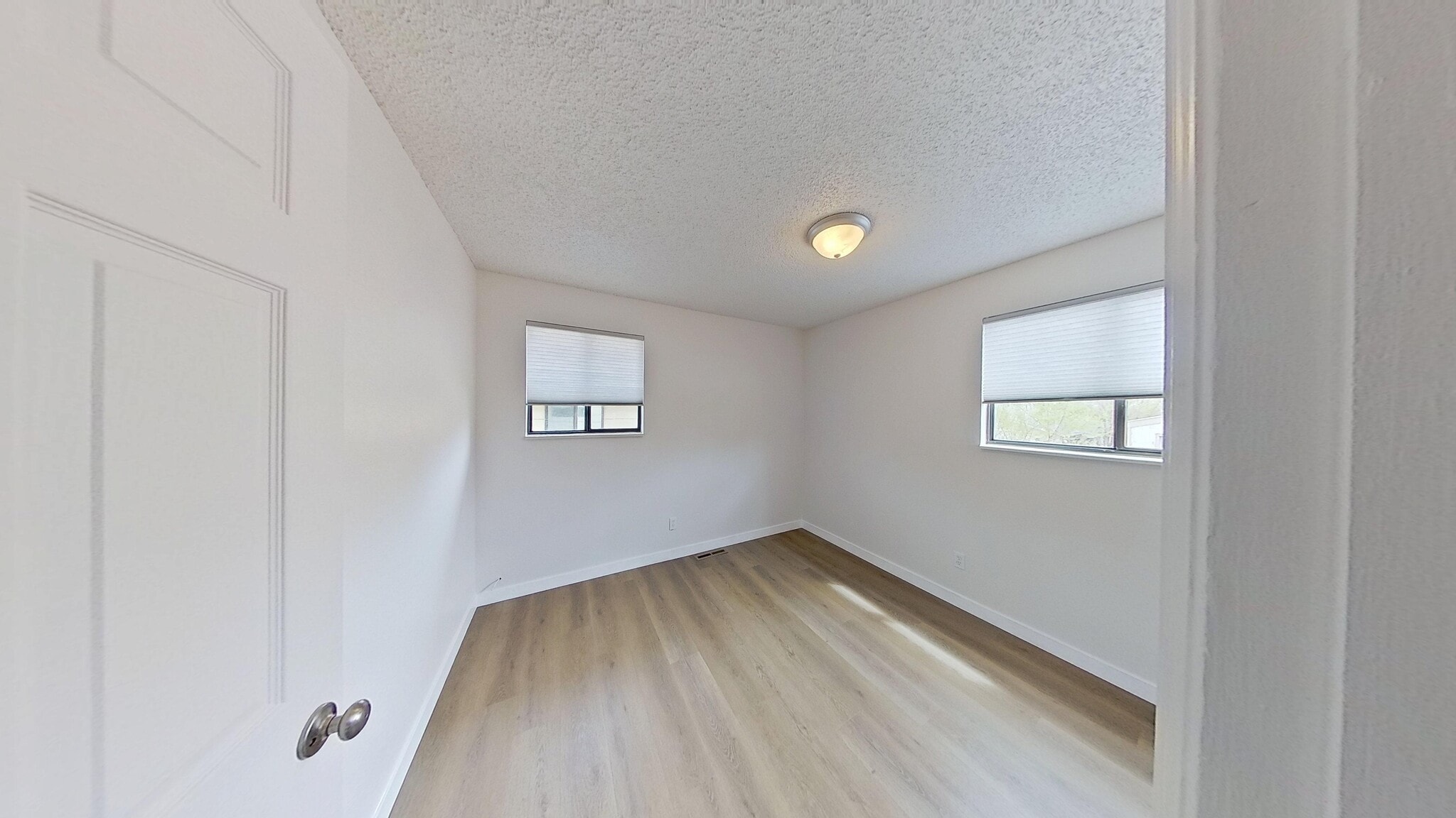 Building Photo - 2000 Pierce St