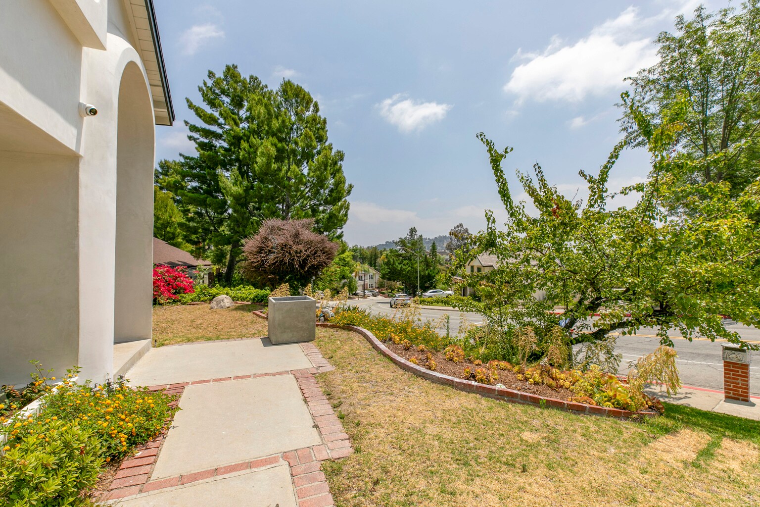 Building Photo - 3125 Emerald Isle Dr