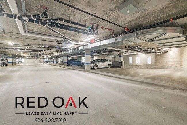 Building Photo - 11405 Chandler Blvd