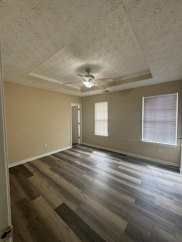 Building Photo - 2953 Falling Water Point