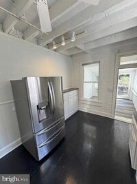 Building Photo - 50 E South St