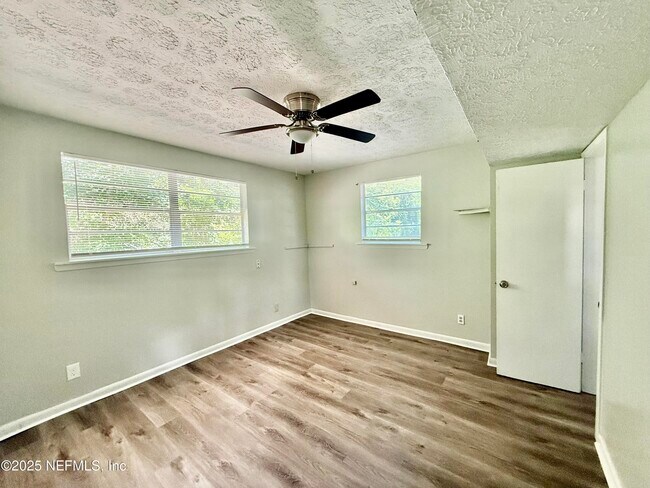 Building Photo - 1311 Pullen Rd