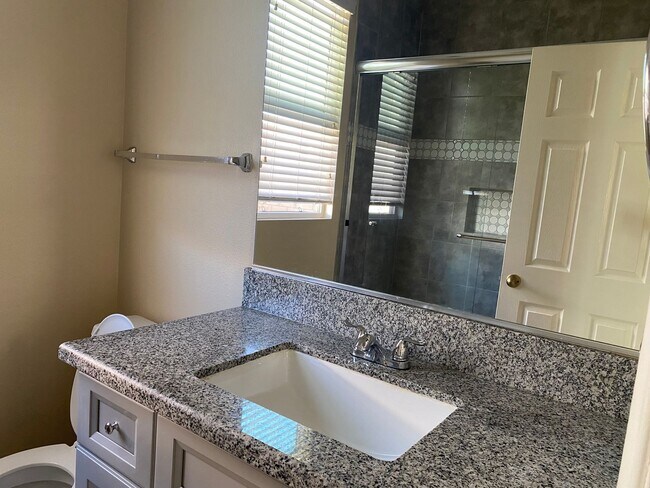 Building Photo - Moreno Valley Executive Home for Lease - Upgraded & Move-in Ready!