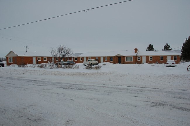 Building Photo - 288 W Ririe Hwy