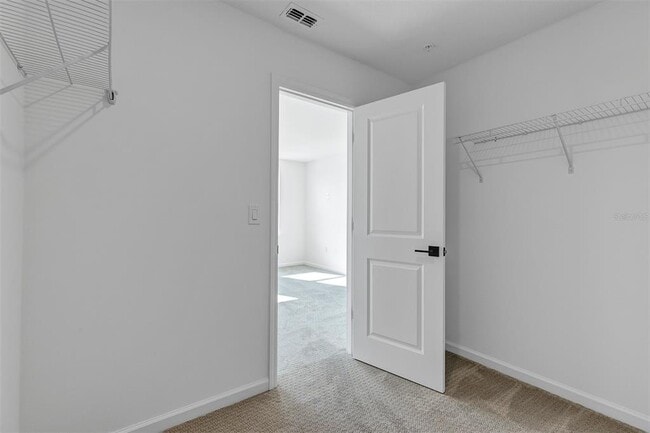 Building Photo - 1851 Pinecliff Dr