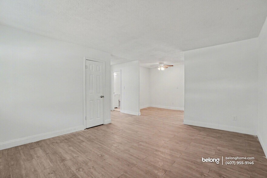 Building Photo - 2507 Stratford Dr