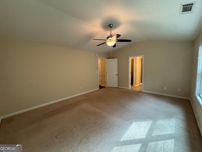 Building Photo - 1455 Blackstone Way