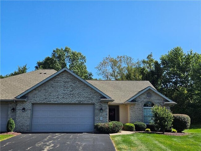 Primary Photo - 75 Fields Dr
