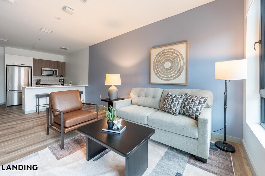 Building Photo - 39 Railroad Ave