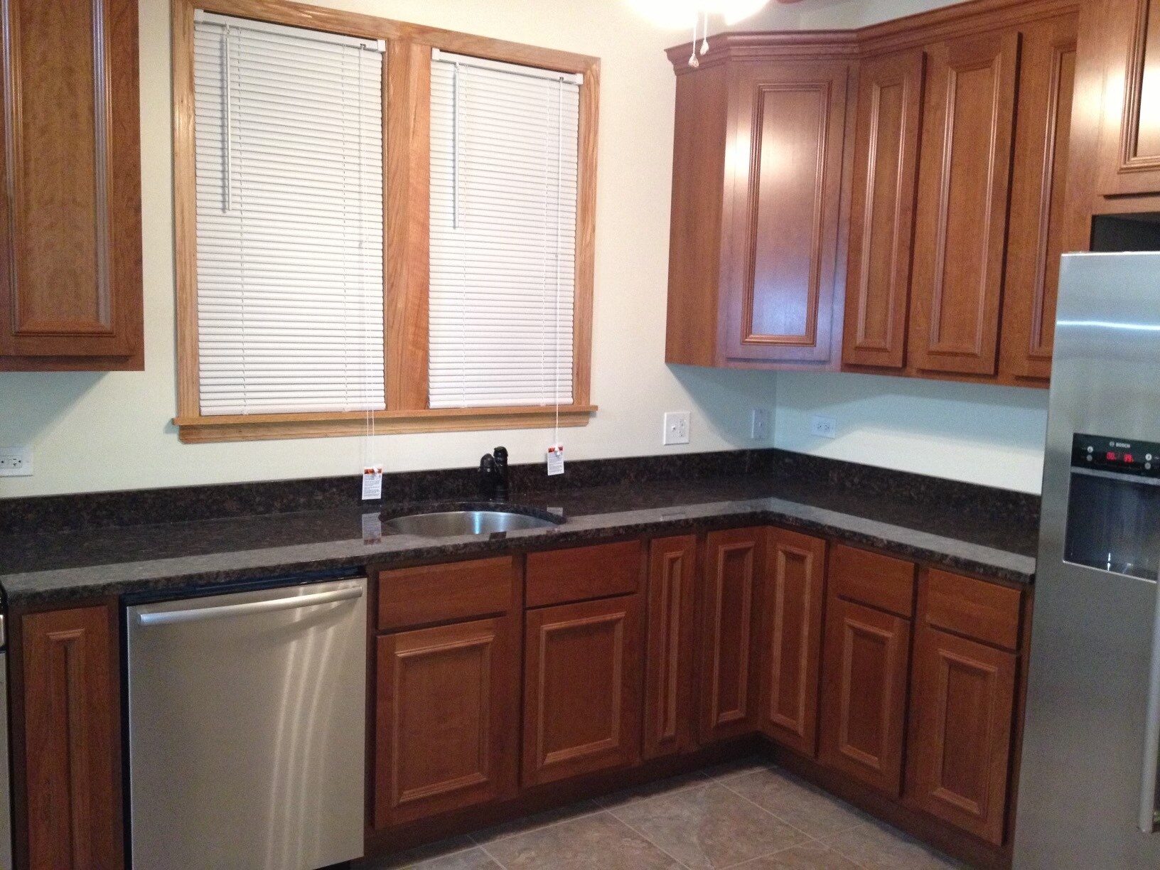 Building Photo - 8615 S Colfax Ave