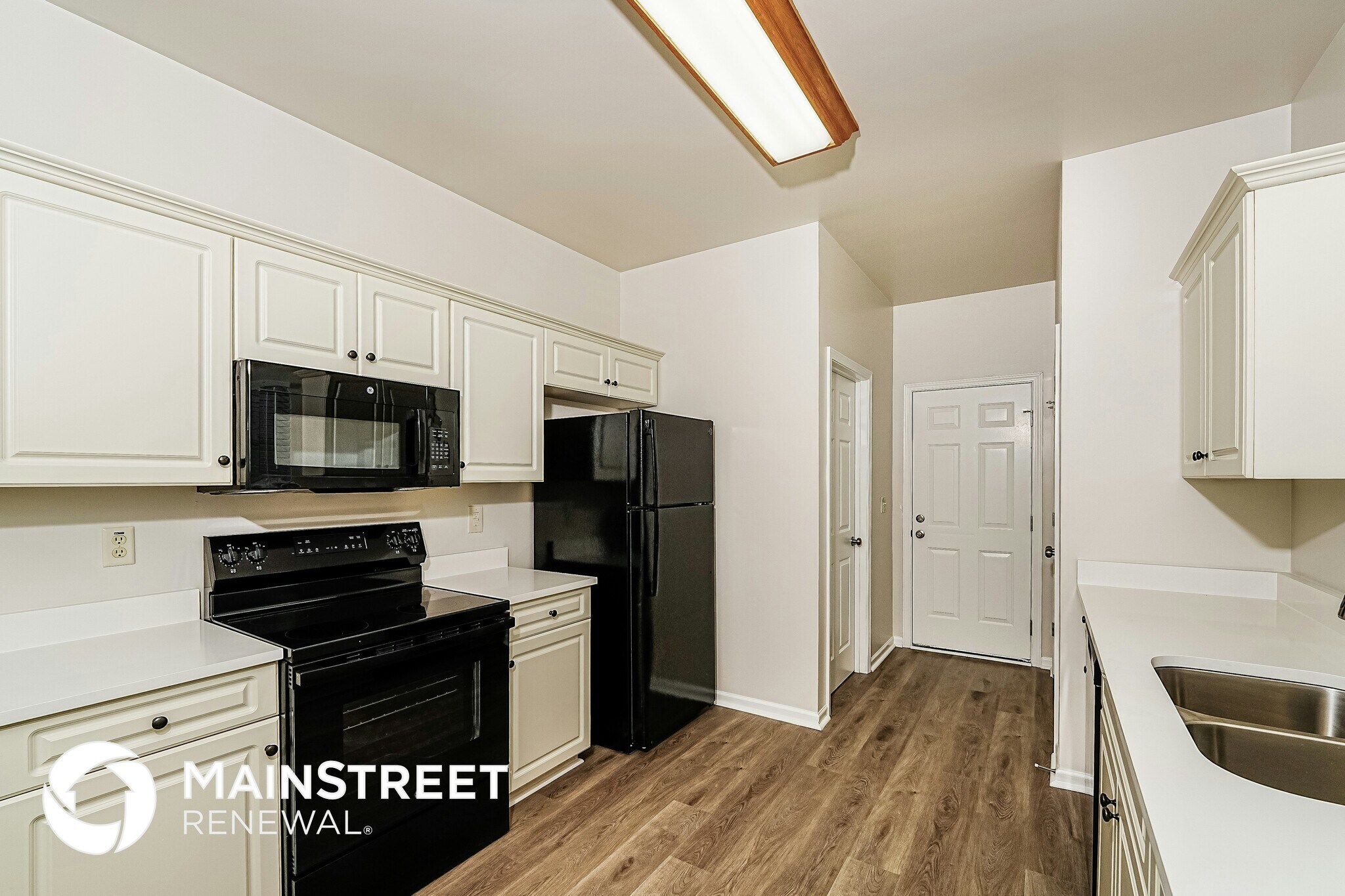 Building Photo - 1128 Avalon Dr