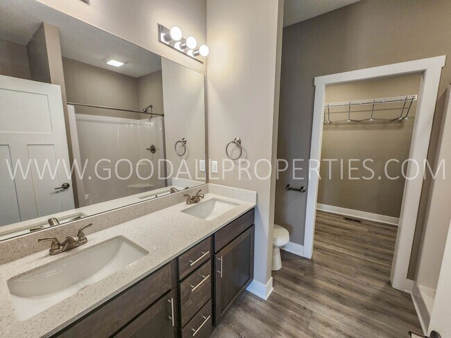 Building Photo - Brand New 4 Bedroom, 3 Bath 3 car garage Home in Waukee with a 3-Car Garage