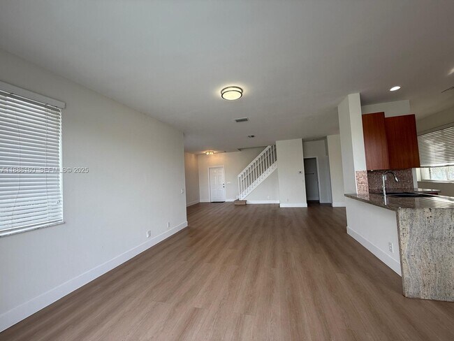 Building Photo - 4249 Magnolia Ridge Dr