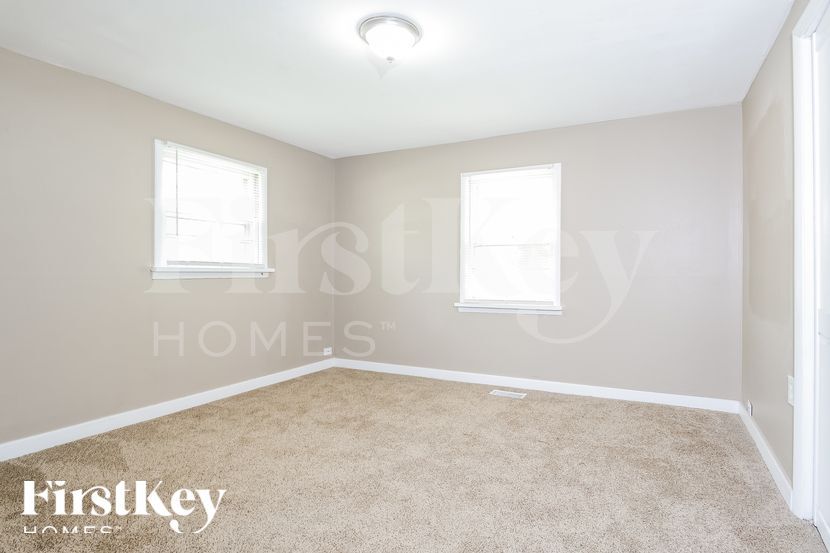 Building Photo - 2293 Maxville Ln