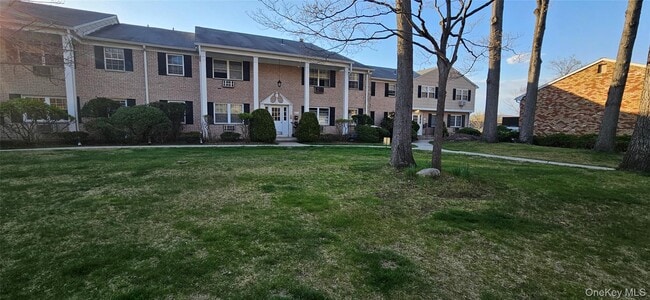 Building Photo - 276 Parkside Dr