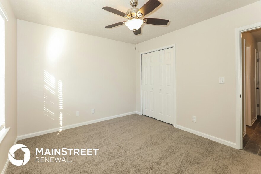 Building Photo - 316 Player's Cir