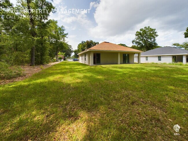 Building Photo - 8352 SE 158th Pl